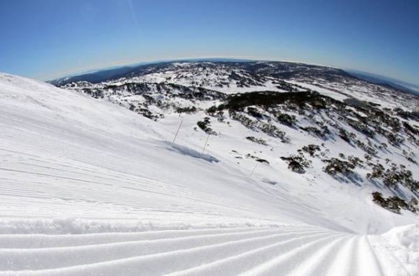 Freshly groomed after a snowfall. Image source: facebook.com/PerisherResort